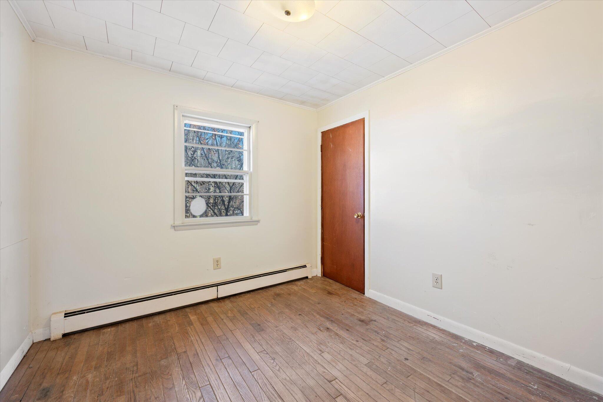 58 Washington Street Ellsworth, ME 04605 - Photo 13 of 29 13-Bedroom 2