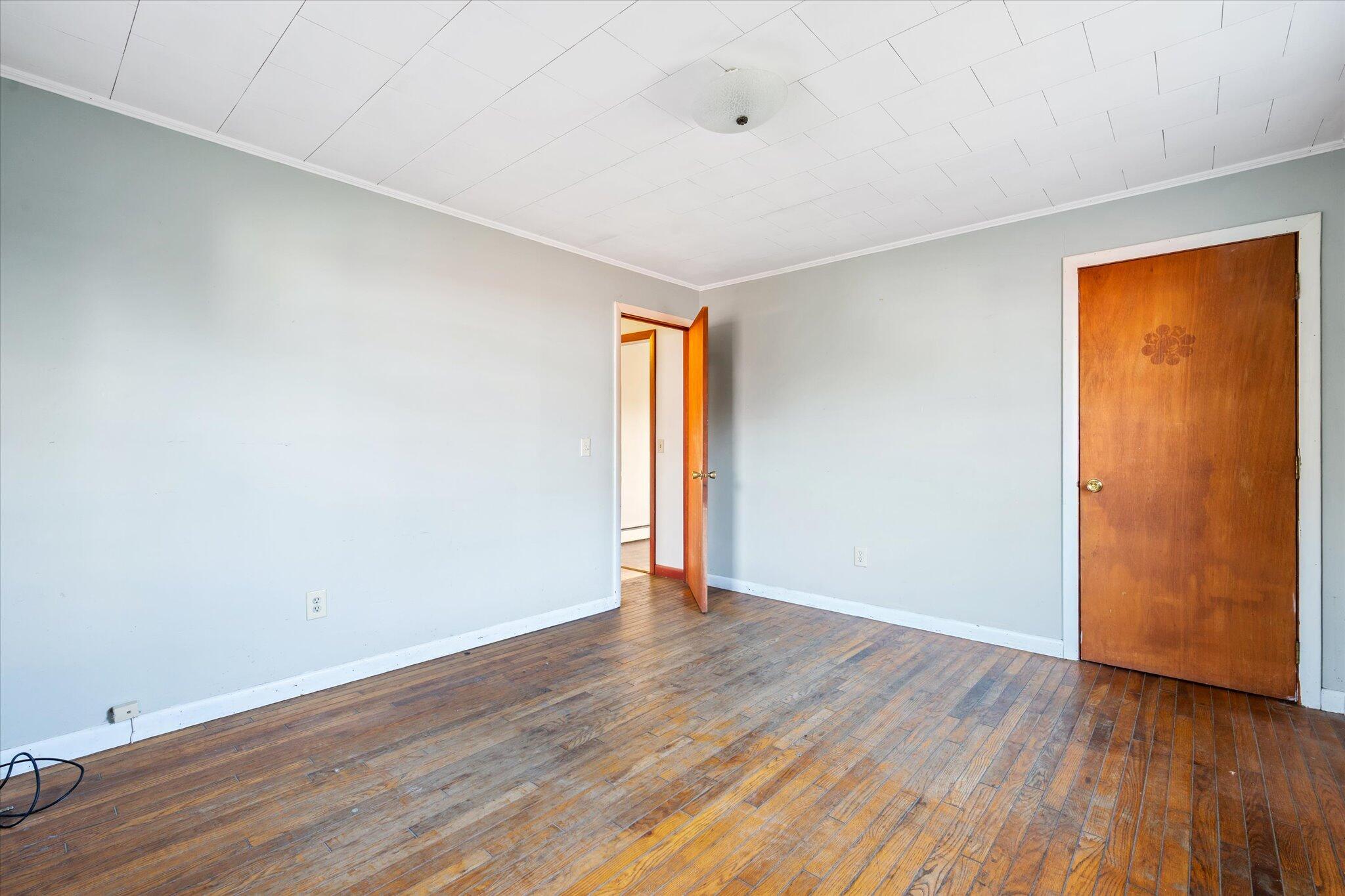 58 Washington Street Ellsworth, ME 04605 - Photo 17 of 29 17-Bedroom 3