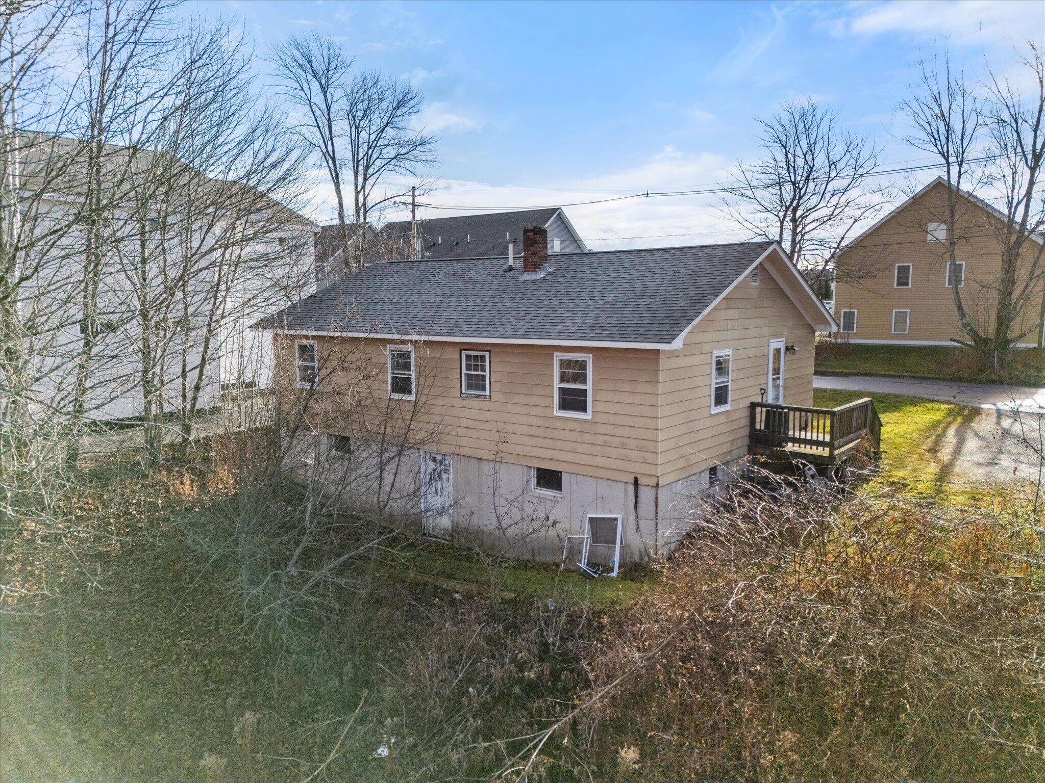 58 Washington Street Ellsworth, ME 04605 - Photo 23 of 29 23-58 Washington St