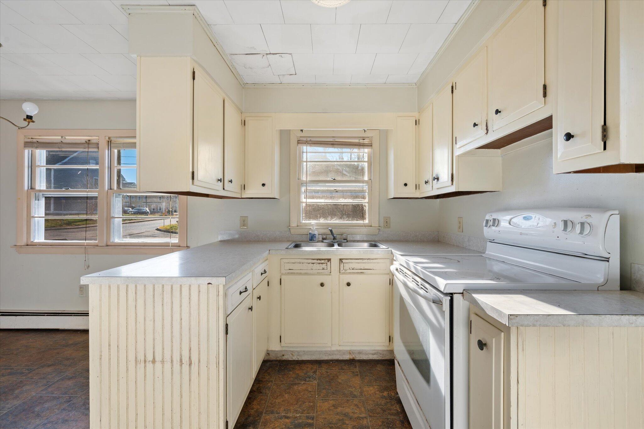 58 Washington Street Ellsworth, ME 04605 - Photo 5 of 29 05-Kitchen