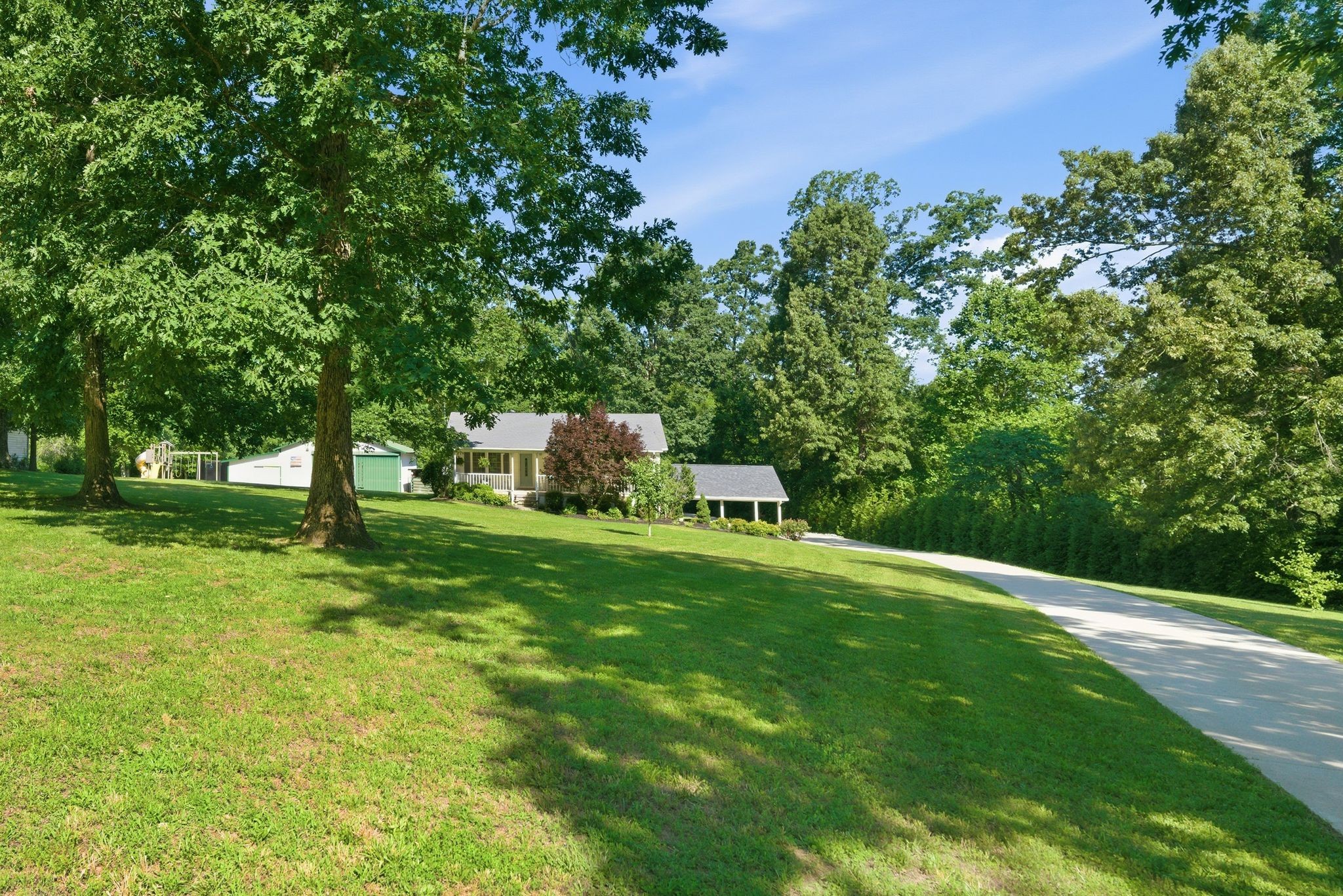 1170 Liberty Road Charlotte, TN 37036 - Photo 3 of 49