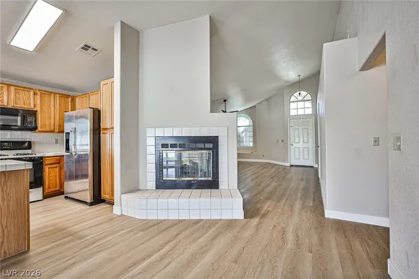 $1,890 | 3923 Mountain Birch Street, Las Vegas, NV 89147
