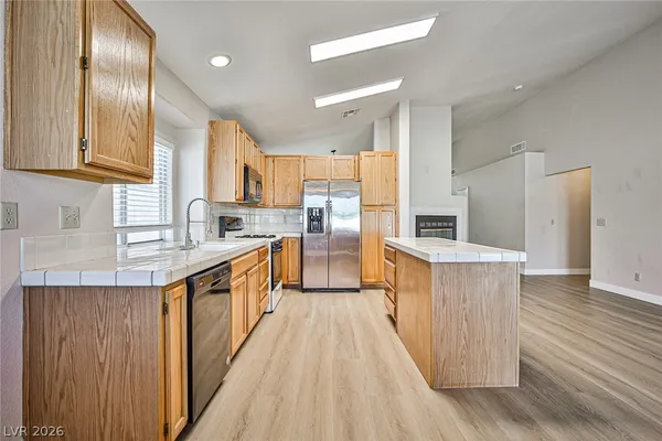 $1,890 | 3923 Mountain Birch Street, Las Vegas, NV 89147