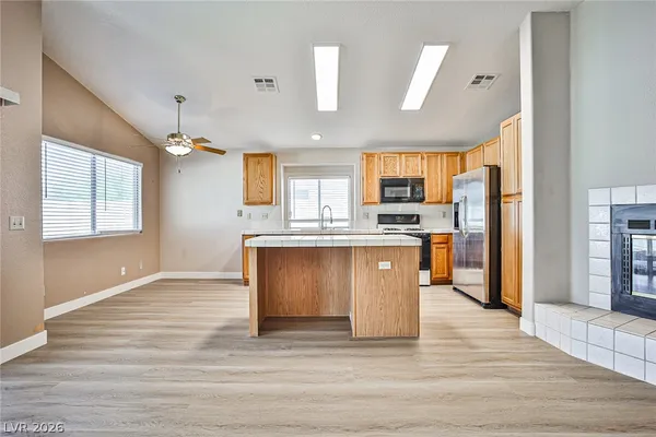 $1,890 | 3923 Mountain Birch Street, Las Vegas, NV 89147