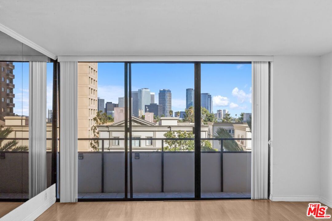 10535 Wilshire Boulevard, Unit 801 Los Angeles, CA 90024 - Photo 2 of 53 a view of a interior of the room