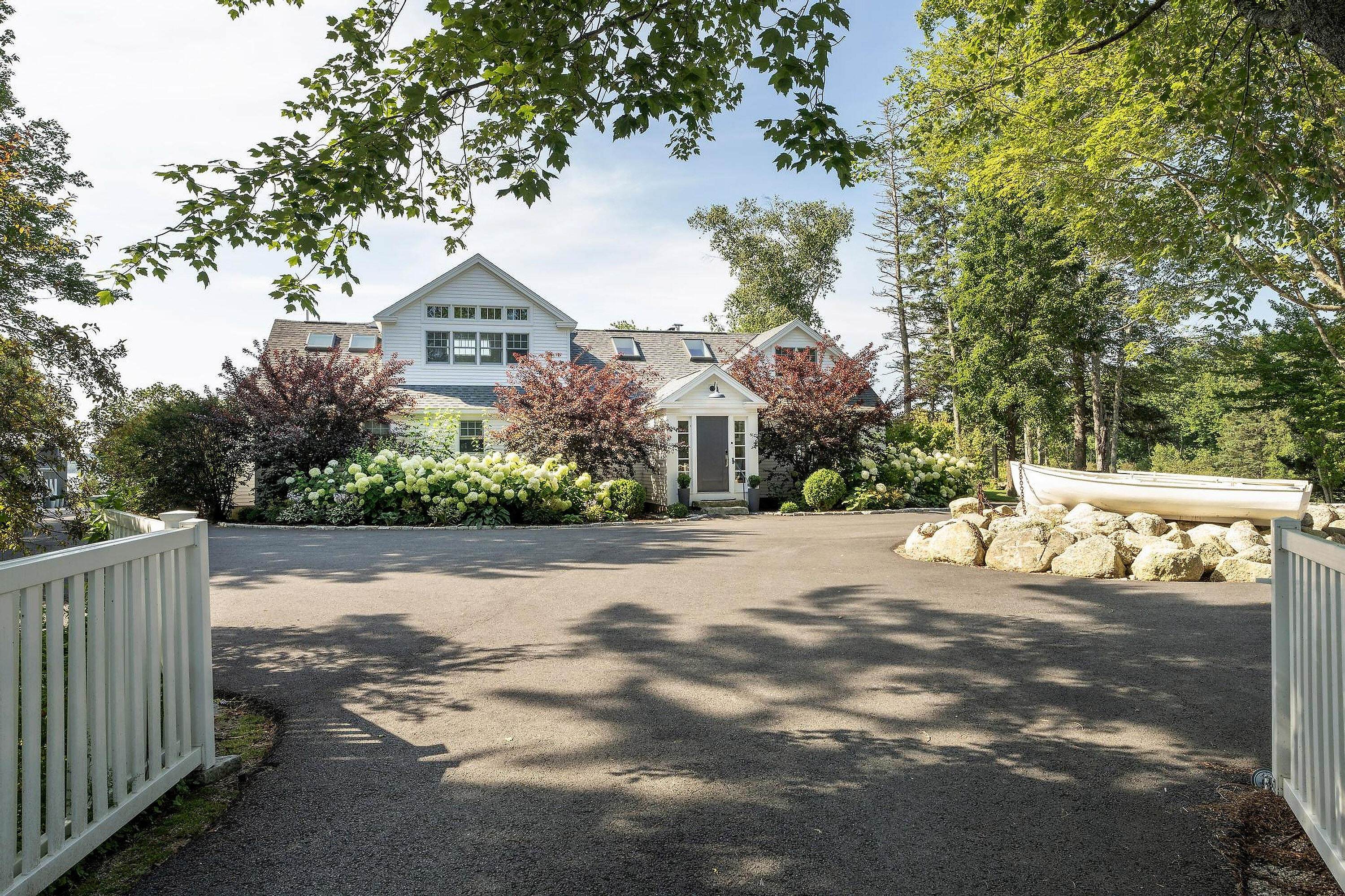 3 Flye Point Road Brooklin, ME 04616 - Photo 49 of 50 BrooklinHouse_2024_049