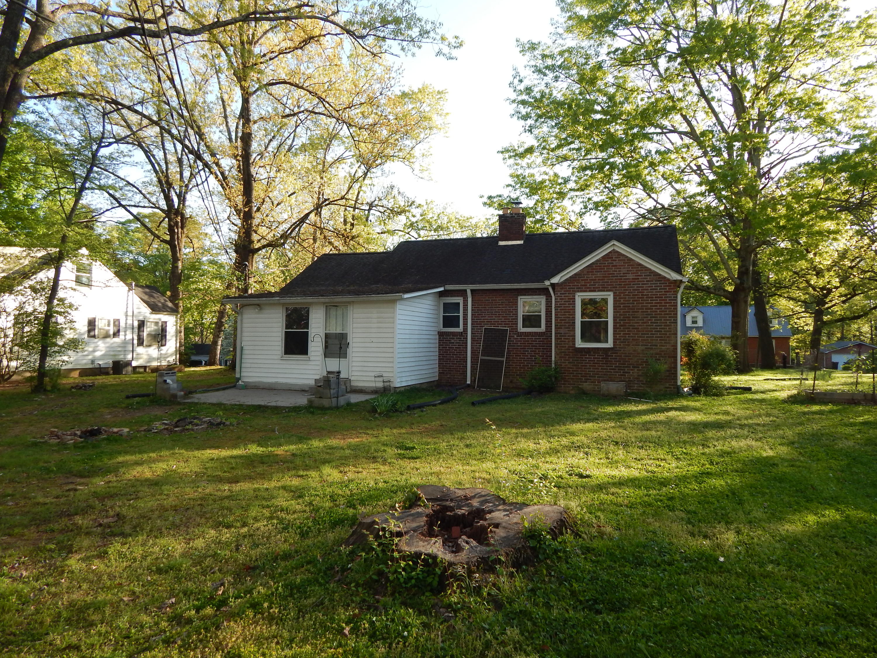 1836 Ramsay Street Alcoa, TN 37701 - Photo 26 of 34 DSCN5146