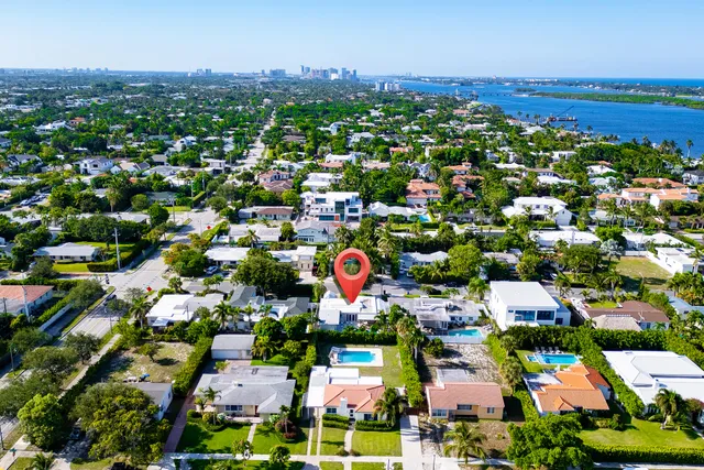 $1,999,000 | 230 Santa Lucia Drive, West Palm Beach, FL 33405