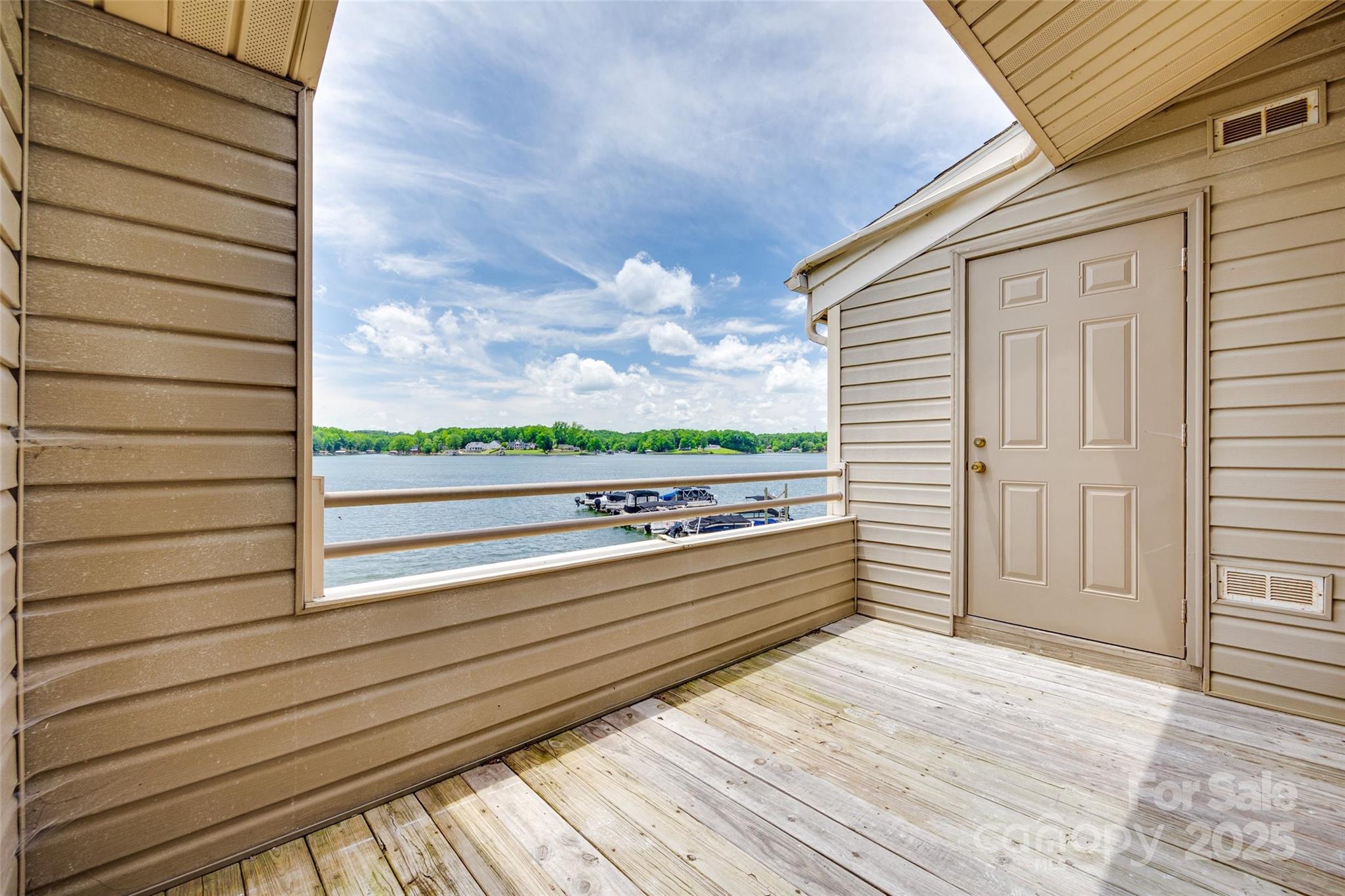 14053 Queens Harbor Road Charlotte, NC 28278 - Photo 15 of 46