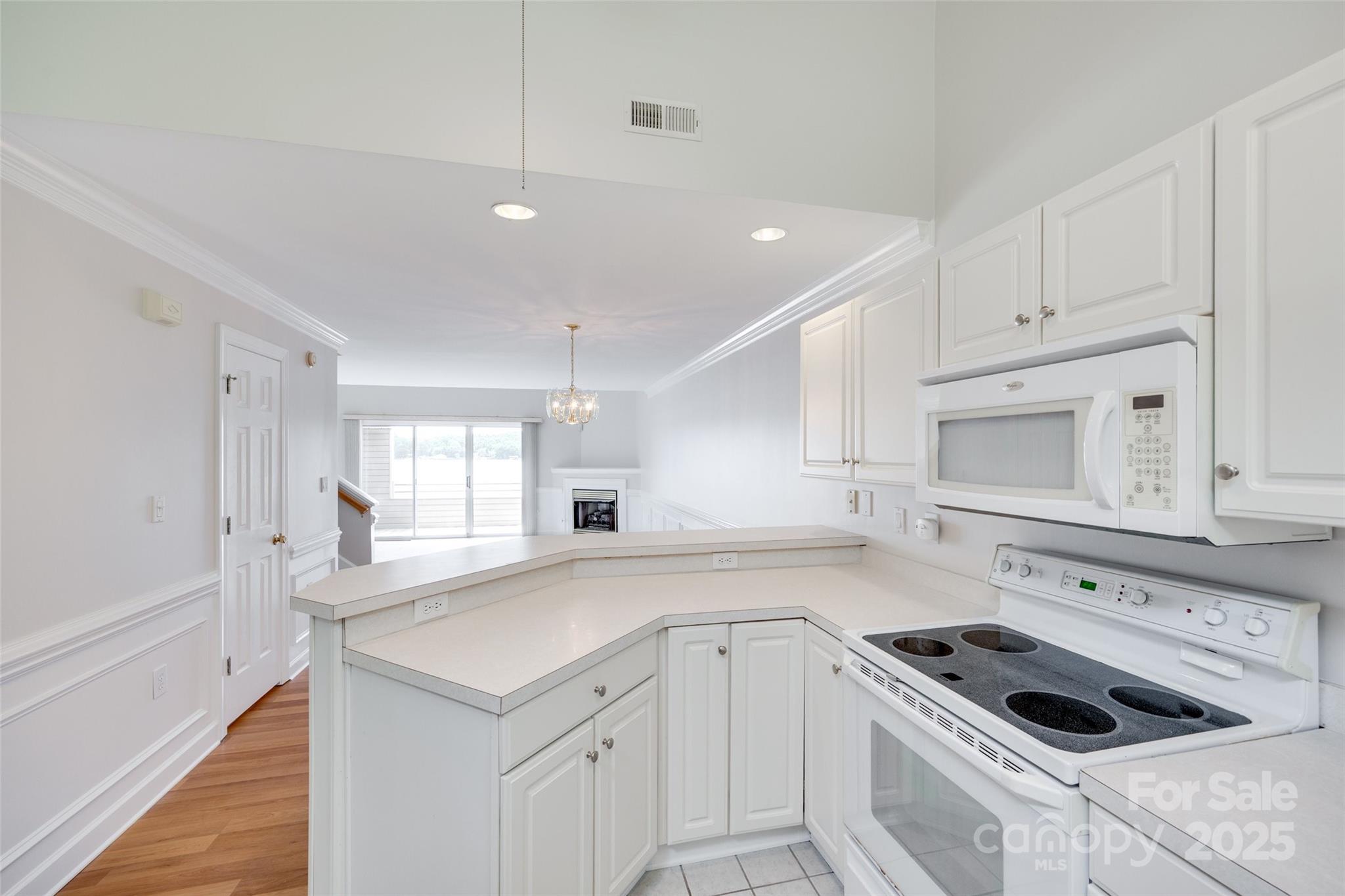 14053 Queens Harbor Road Charlotte, NC 28278 - Photo 35 of 46