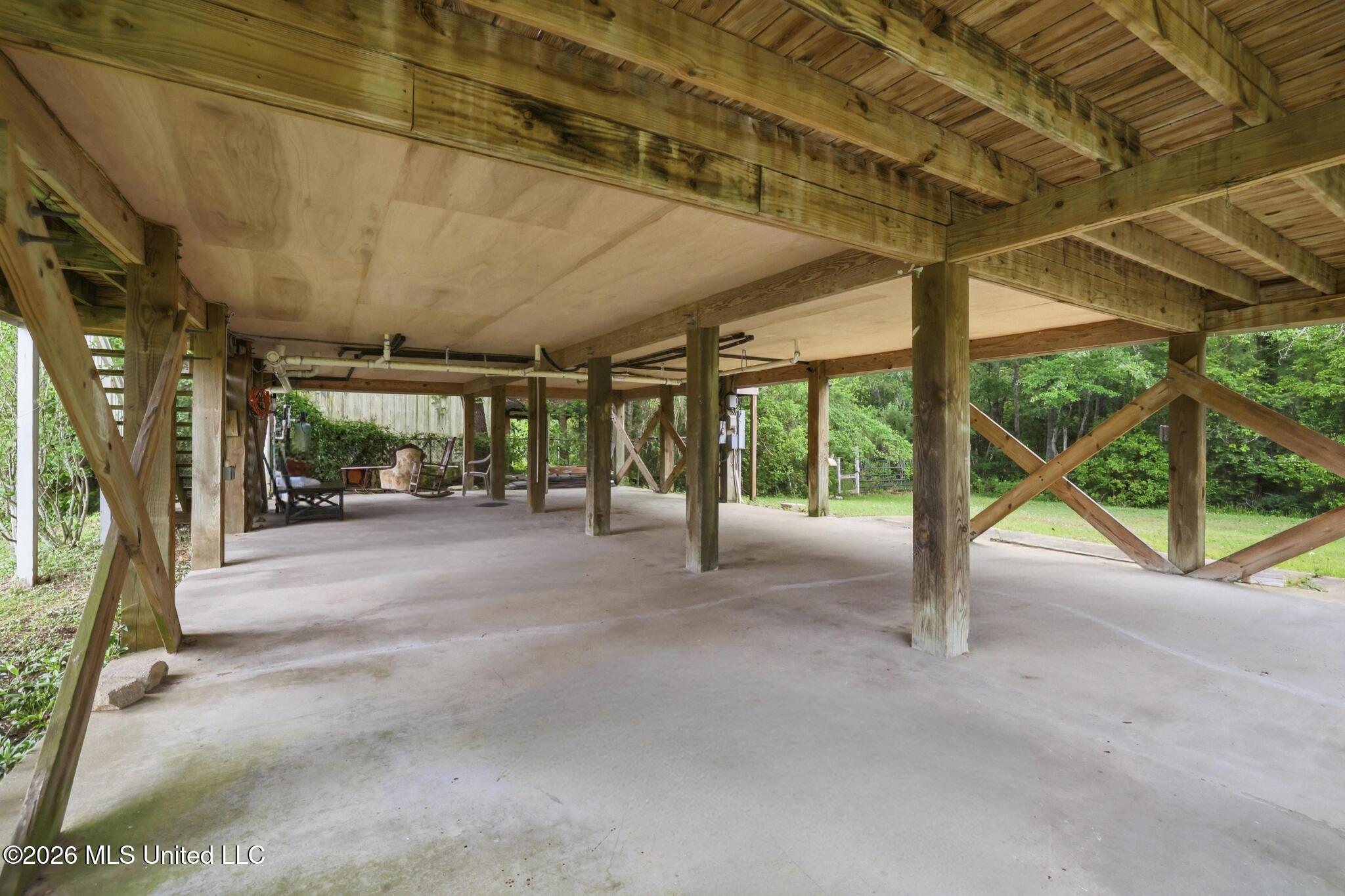 8621 Old Stage Road Moss Point, MS 39562 - Photo 30 of 41 8405 Wire Rd, Vancleave, MS (13)