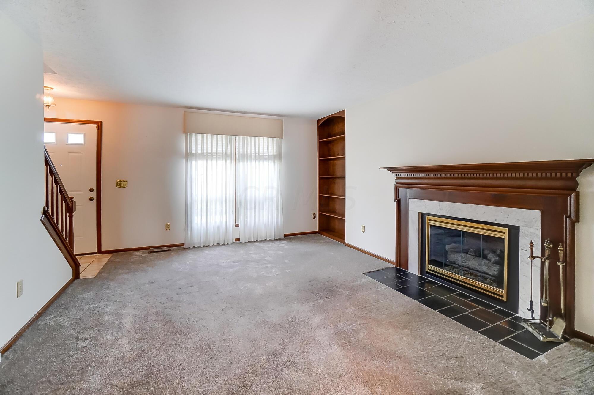 5104 Reed Road Columbus, OH 43220 - Photo 7 of 33 004