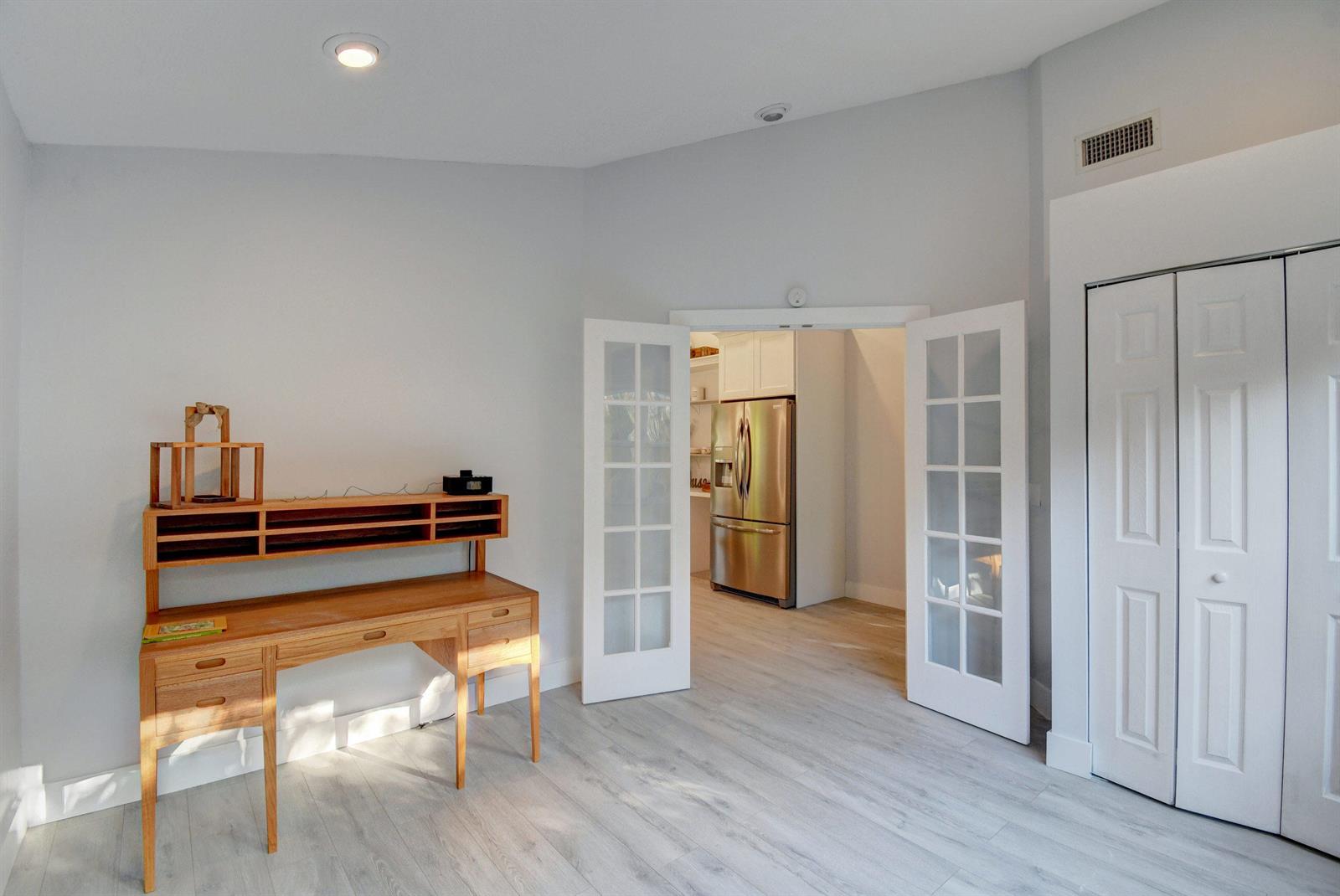 11072 Rios Road Boca Raton, FL 33498 - Photo 13 of 34 20_dsc_9883_4_5_6_7