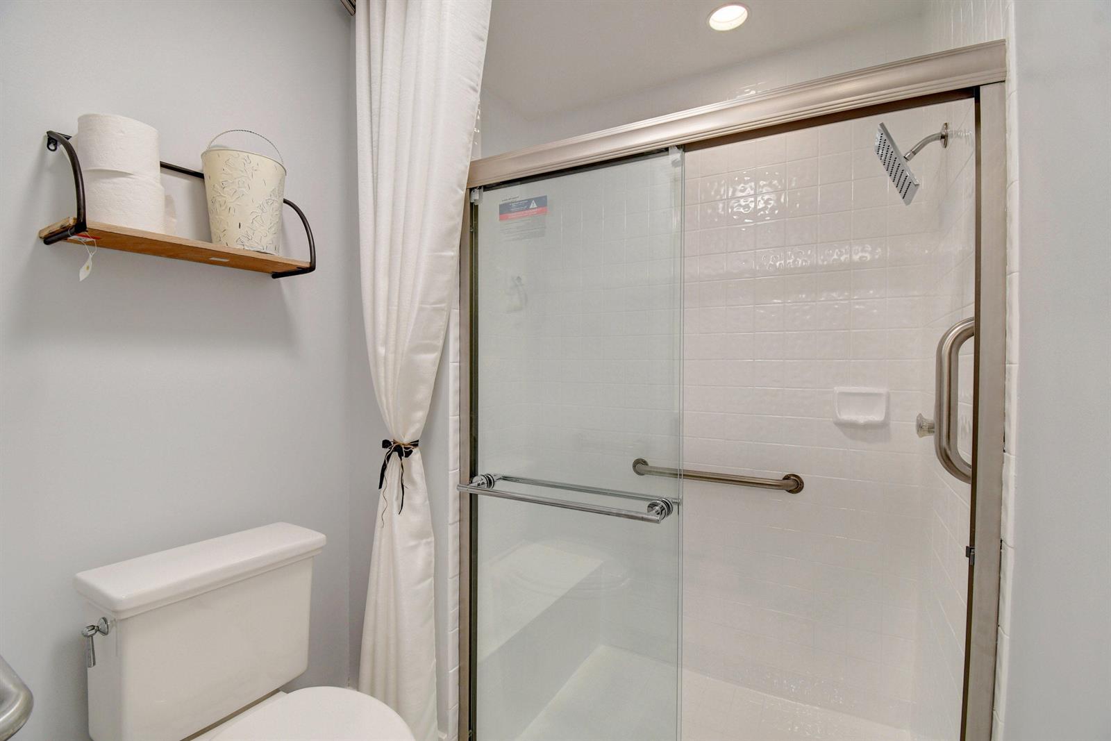 11072 Rios Road Boca Raton, FL 33498 - Photo 19 of 34 26_dsc_9963_4_5_6_7