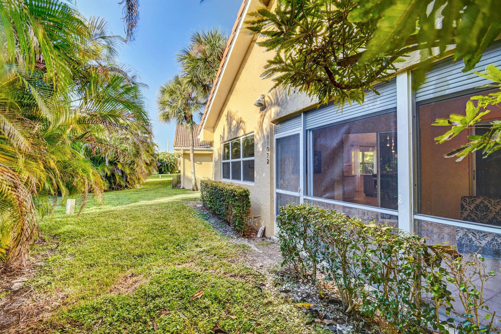 11072 Rios Road Boca Raton, FL 33498 - Photo 27 of 34 37_dsc_0069_70_71_72_73
