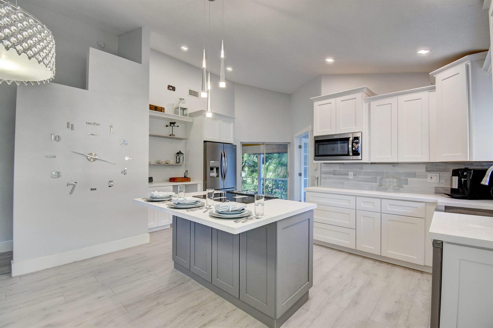 11072 Rios Road Boca Raton, FL 33498 - Photo 8 of 34 13_dsc_9803_4_5_6_7