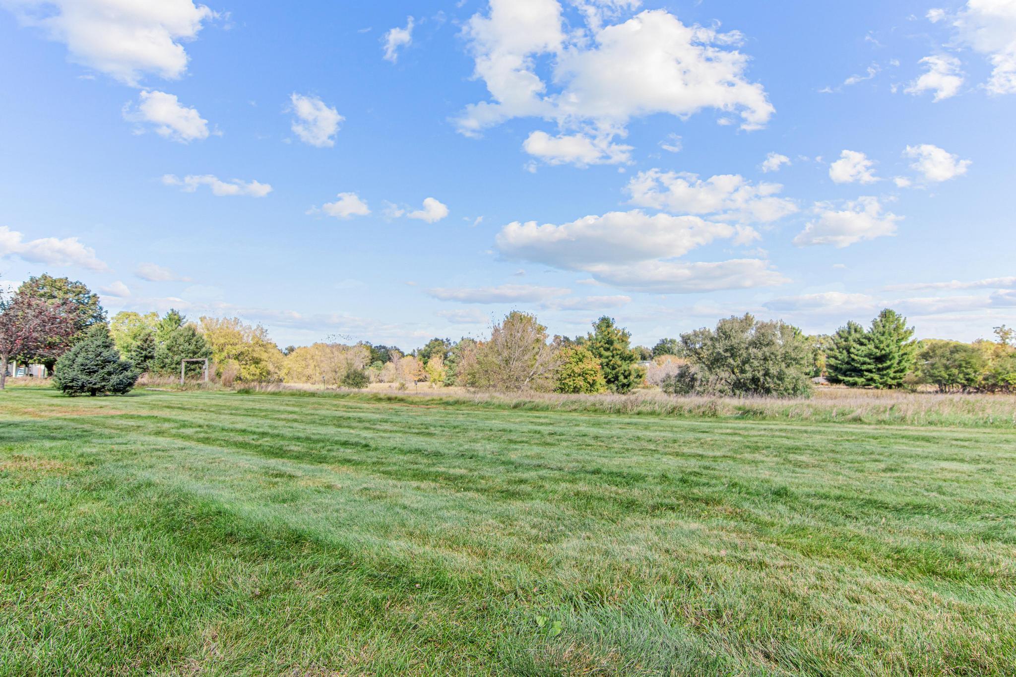 1016 West Ridge Court New Richmond, WI 54017 - Photo 27 of 30