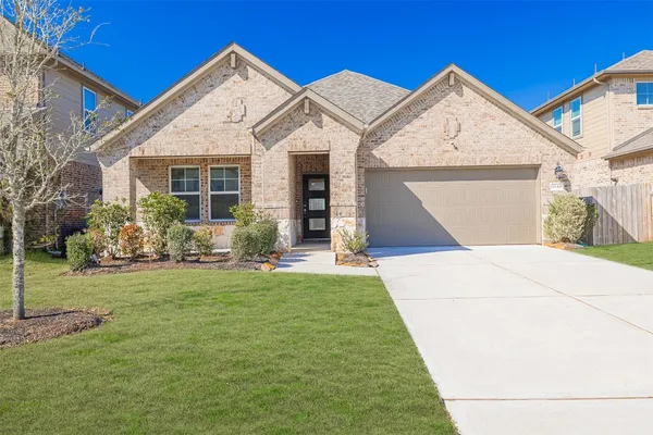 $2,350 | 1130 Muscadine Hollow Lane, Richmond, TX 77406