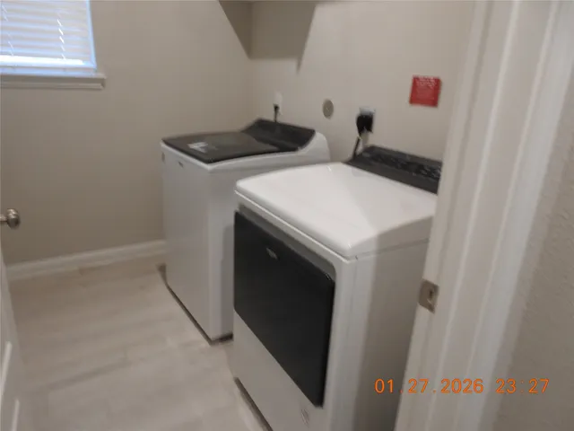 $2,350 | 1130 Muscadine Hollow Lane, Richmond, TX 77406