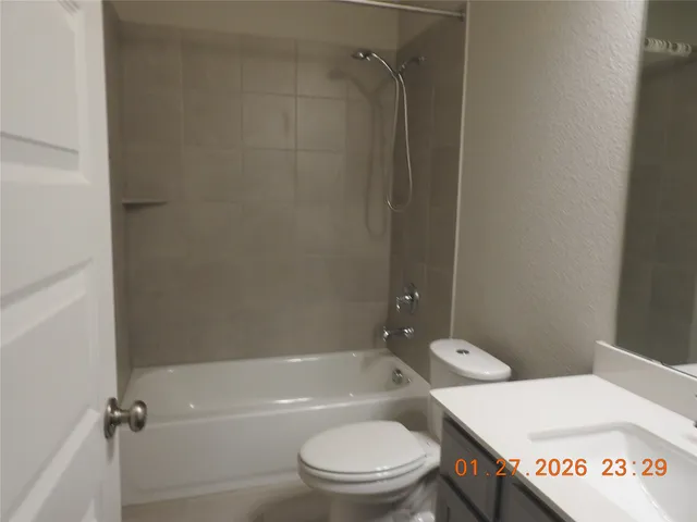 $2,350 | 1130 Muscadine Hollow Lane, Richmond, TX 77406