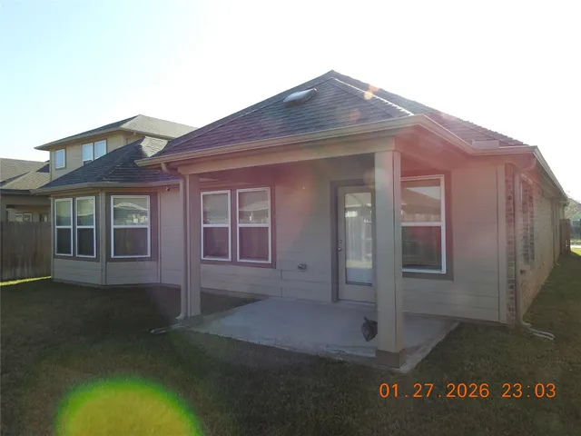 $2,350 | 1130 Muscadine Hollow Lane, Richmond, TX 77406