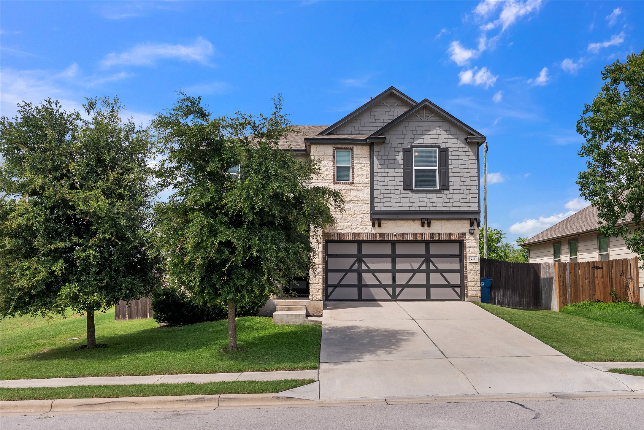 214 Saranac Drive Elgin, TX 78621 - Photo 2 of 30