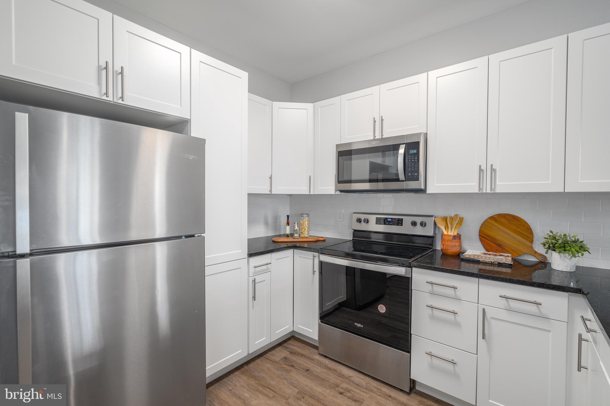 700 Citation Lane, Unit 1242 Cherry Hill, NJ 08002 - Photo 4 of 33