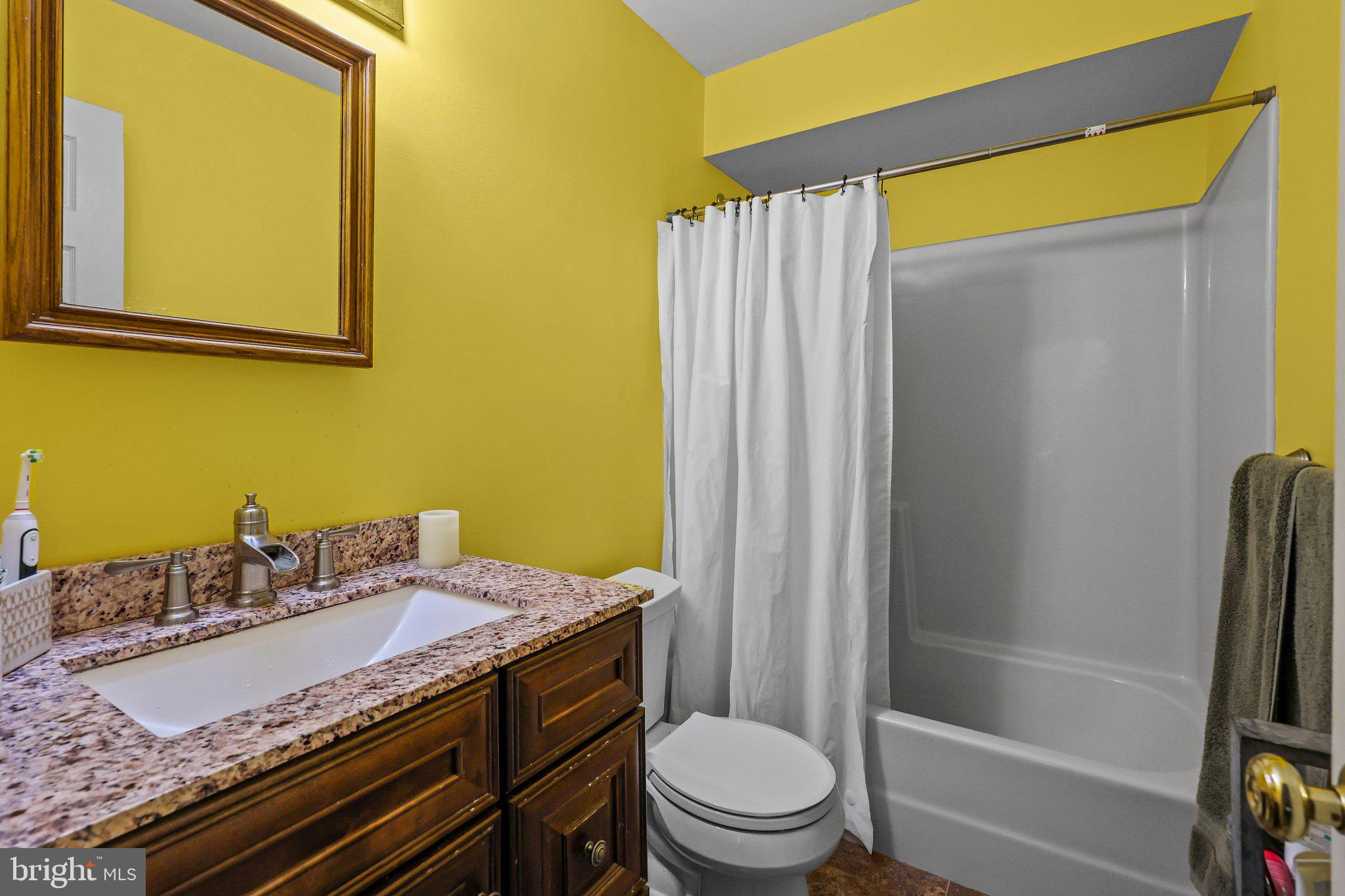 233 Inverness Circle Chalfont, PA 18914 - Photo 17 of 31