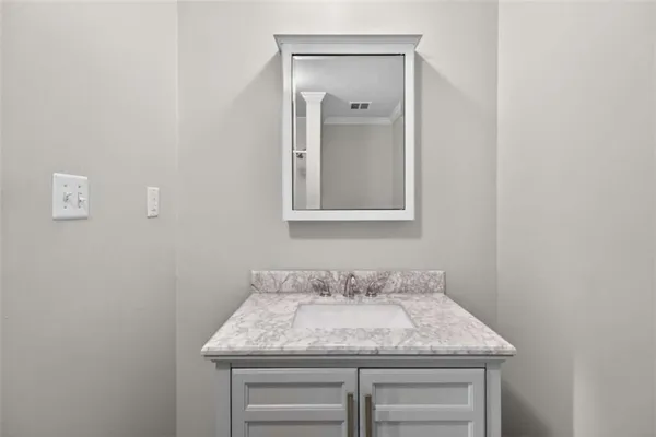 $275,000 | 1 Fairway Drive, Kennesaw, GA 30144