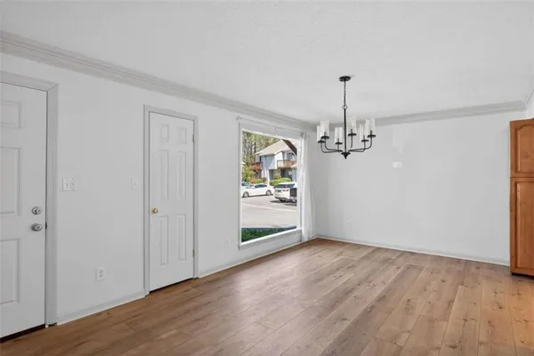 $275,000 | 1 Fairway Drive, Kennesaw, GA 30144