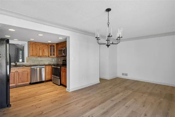 $275,000 | 1 Fairway Drive, Kennesaw, GA 30144