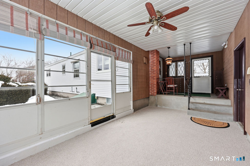24 Iroquois Road Enfield, CT 06082 - Photo 22 of 38