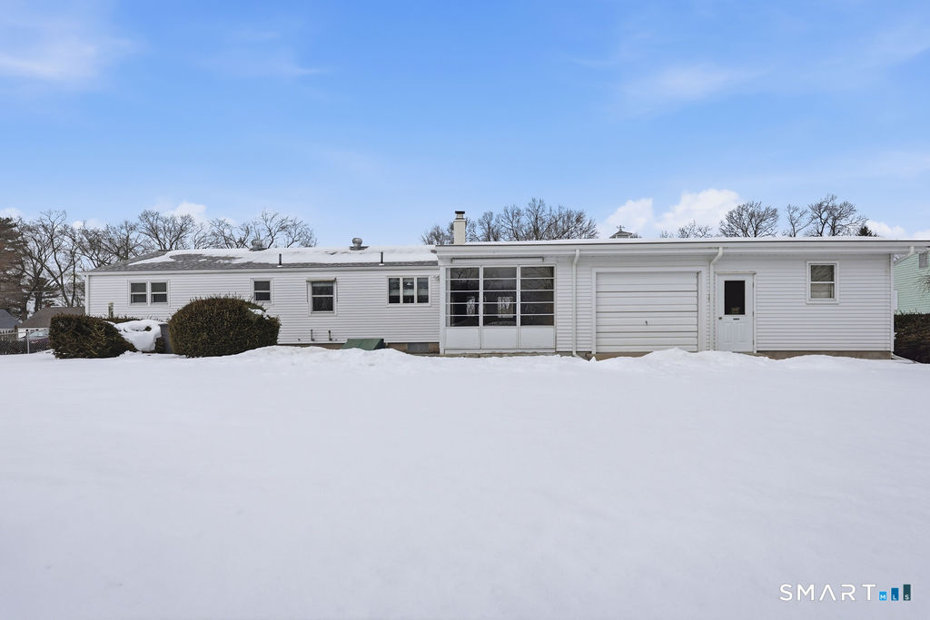 24 Iroquois Road Enfield, CT 06082 - Photo 34 of 38