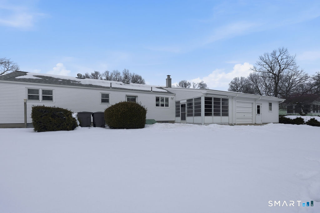 24 Iroquois Road Enfield, CT 06082 - Photo 36 of 38