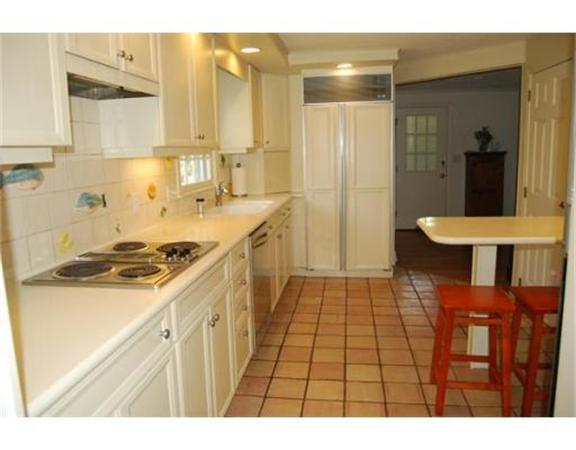 3 A Cider Mill Road Framingham, MA 01701 - Photo 11 of 29 Gallery Image 11