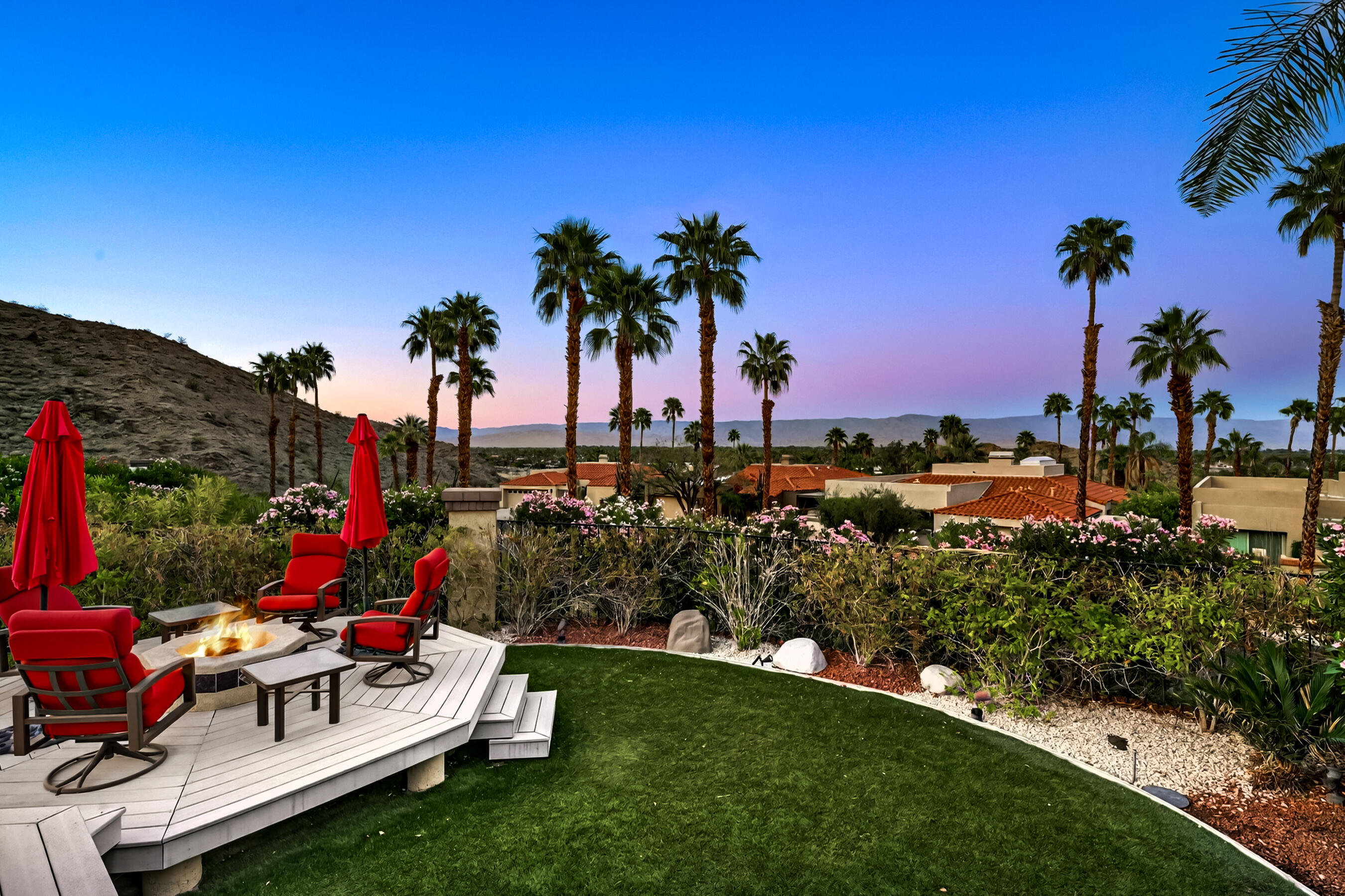 26 Alta Vista Rancho Mirage, CA 92270 - Photo 50 of 74 26-alta-vista-rancho-mirage-night--005