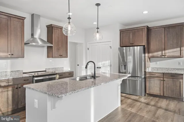 $714,900 | 28590 Old Village Road, Mechanicsville, MD 20659