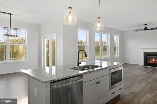 $714,900 | 28590 Old Village Road, Mechanicsville, MD 20659