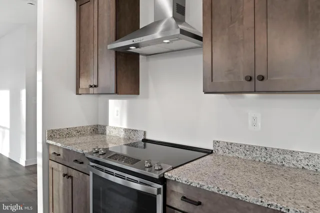 $714,900 | 28590 Old Village Road, Mechanicsville, MD 20659