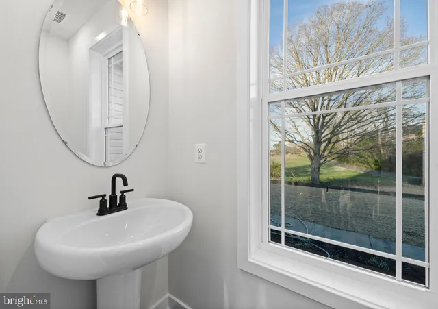 $714,900 | 28590 Old Village Road, Mechanicsville, MD 20659