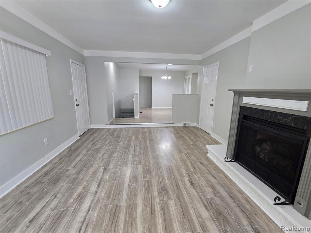 8189 Potomac Center Line, MI 48015 - Photo 4 of 49