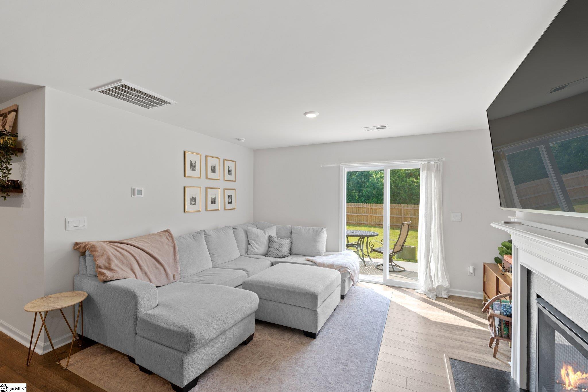 206 Bonifay Drive Fountain Inn, SC 29644 - Photo 10 of 33