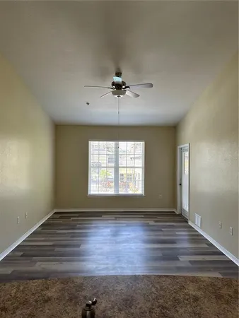 $1,450 | 10011 Courtney Palms Boulevard, Unit 201, Tampa, FL 33619