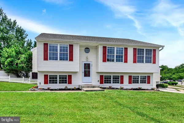 $395,000 | 21 Box Circle, Baltimore, MD 21221