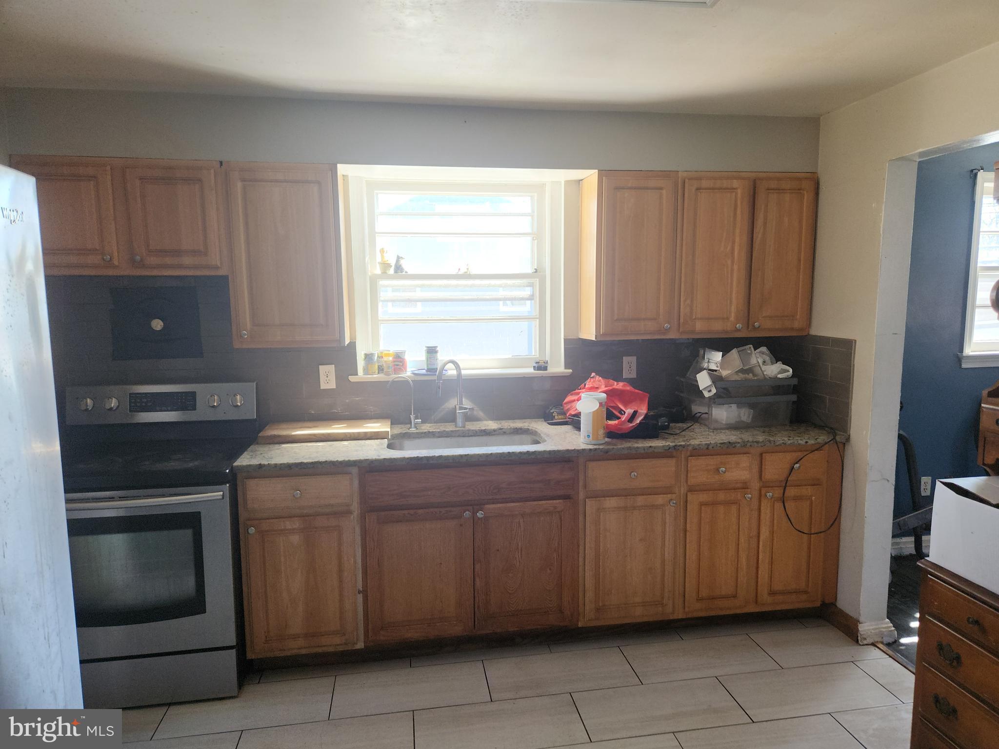 5918 Robin Lane Suitland, MD 20746 - Photo 3 of 7