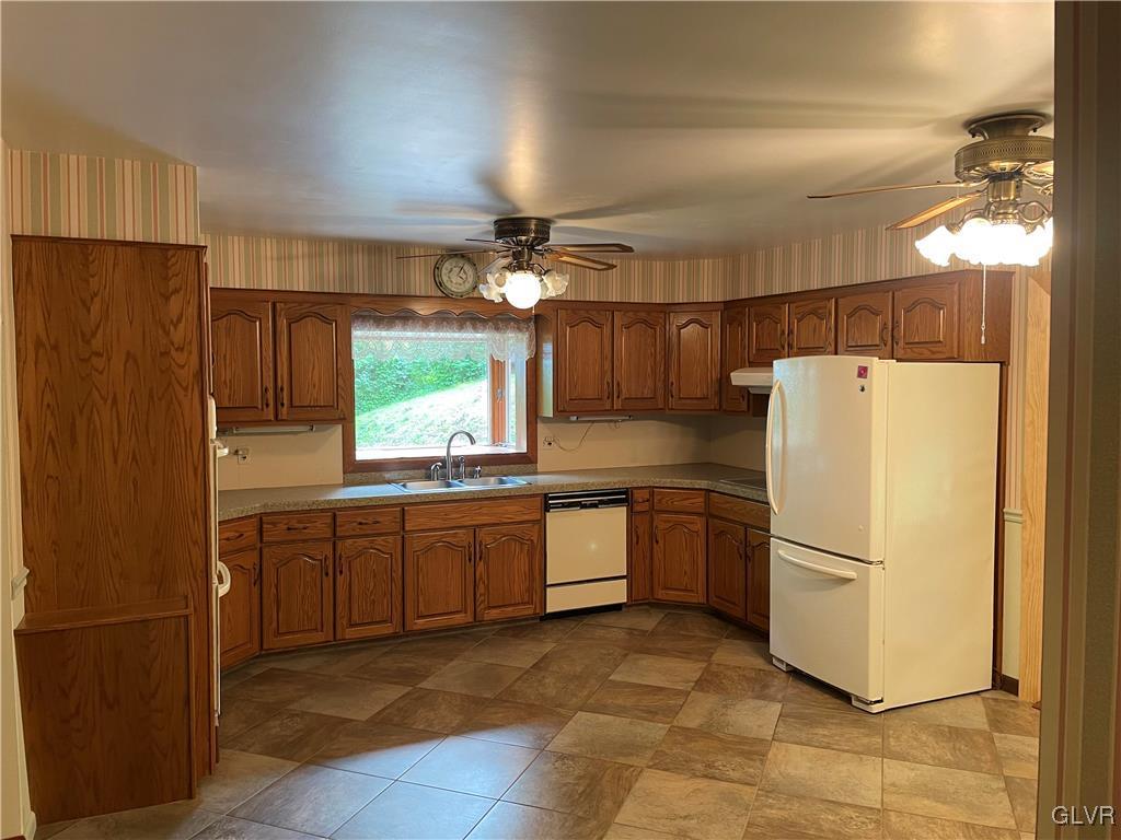 110 Cider Press Road Easton, PA 18042 - Photo 5 of 21 Gallery Image 5