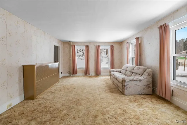 $189,000 | 100 Cassety Street, Augusta, NY 13425