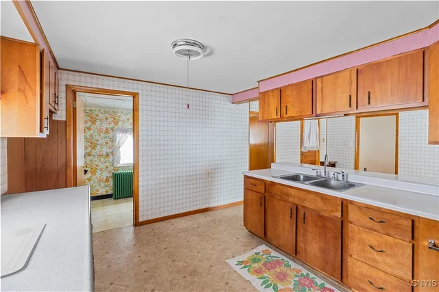 $189,000 | 100 Cassety Street, Augusta, NY 13425