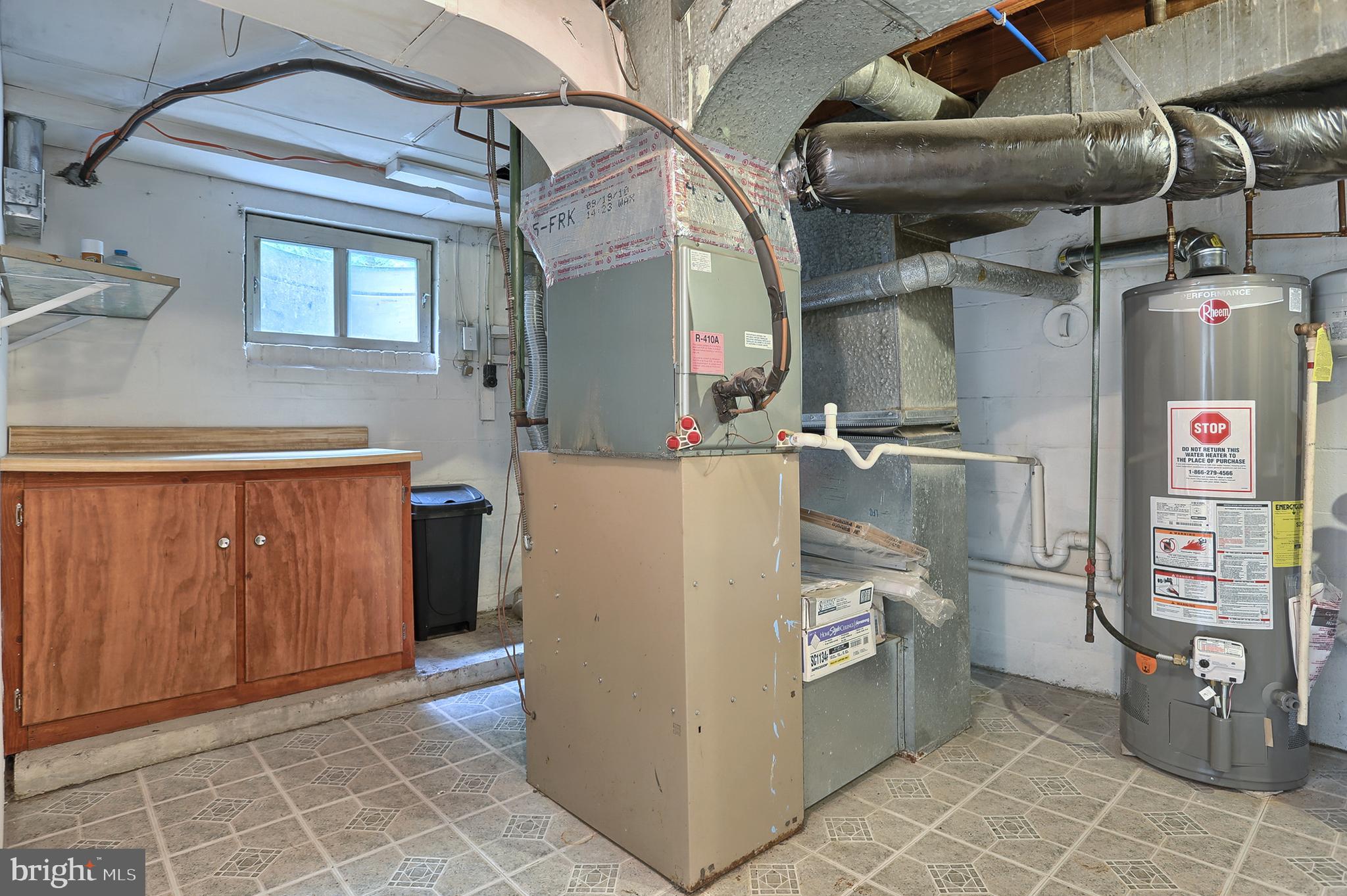 431 Luther Road Harrisburg, PA 17111 - Photo 28 of 40 Utility Room & Laundry.