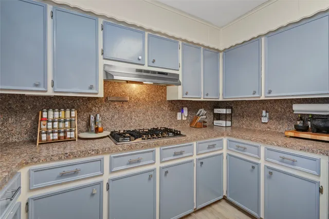 $269,900 | 108 Spruce Street, Lake Jackson, TX 77566